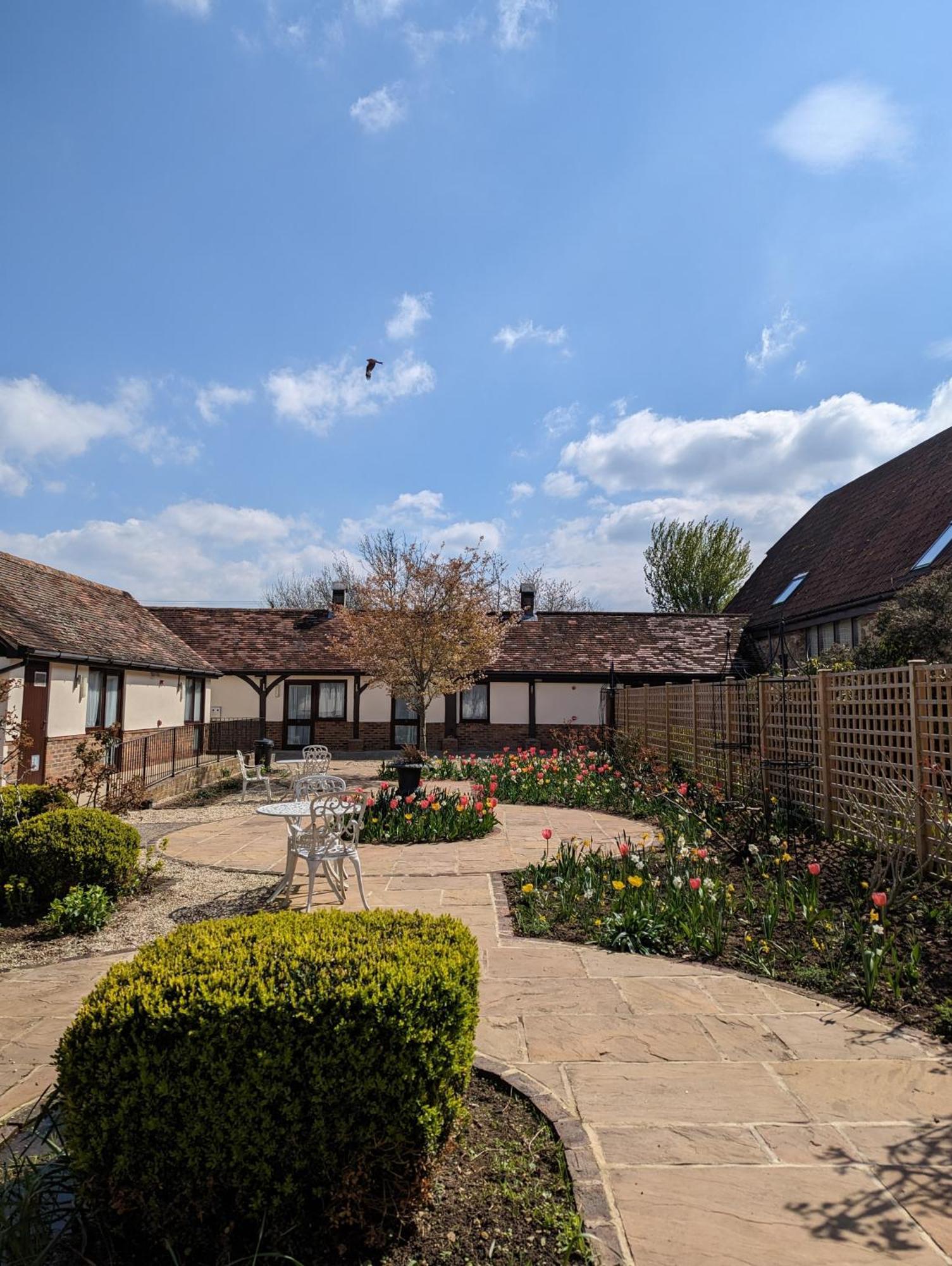 Kingfisher Barn B&B Abingdon-on-Thames Exterior photo